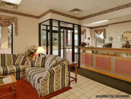 Days Inn By Wyndham Уайт Хаус Интериор снимка